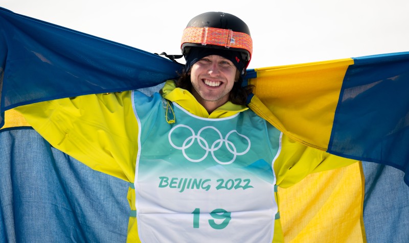 Henrik Harlaut vann Sveriges första OS-medalj i freeski. 